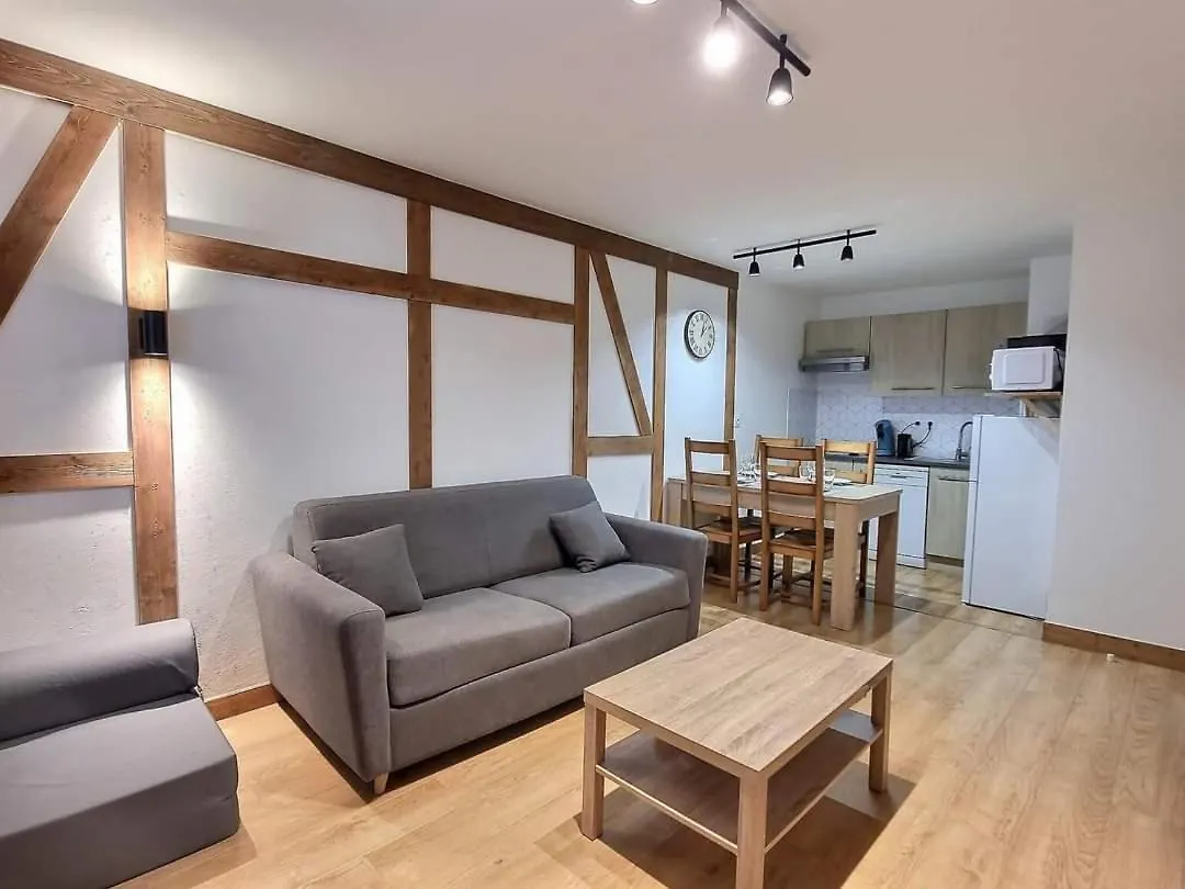 Apartment Superbe Appartement Avec Piscine Au Centre St Lary Village Saint-Lary-Soulan